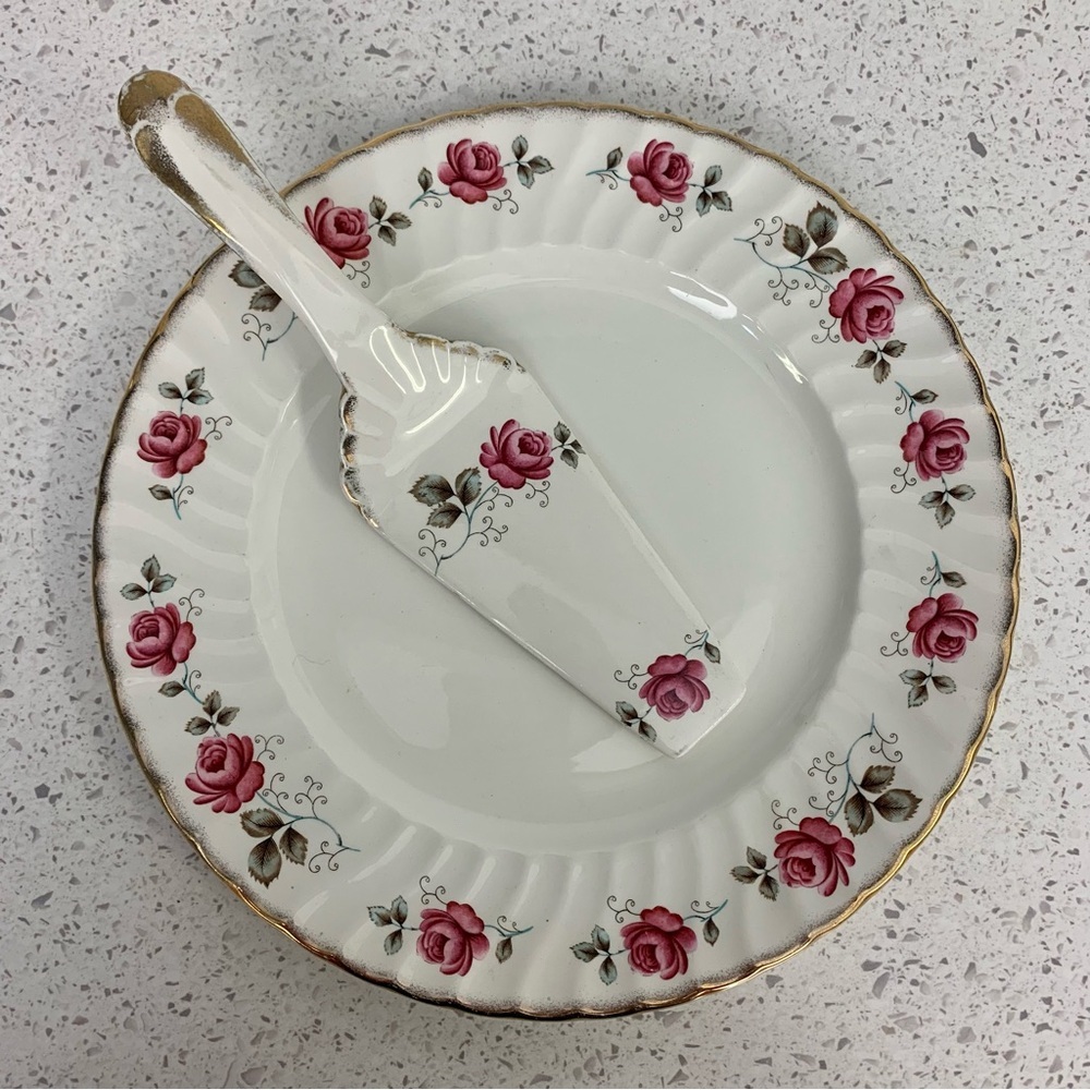 Vintage Aynsley Rose Pattern Plate and Server Set - Picture 1 of 8